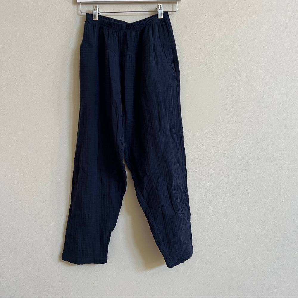 FELICITE gauze pant in navy - Picture 2 of 2